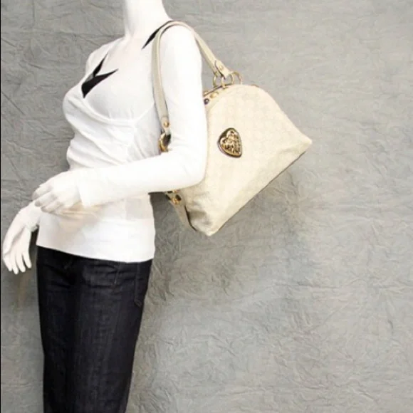 ❌SOLD!!!❌ Gucci babouska ivory dome bag - Picture 2 of 11